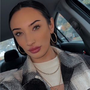 Meet your Posher, Kate